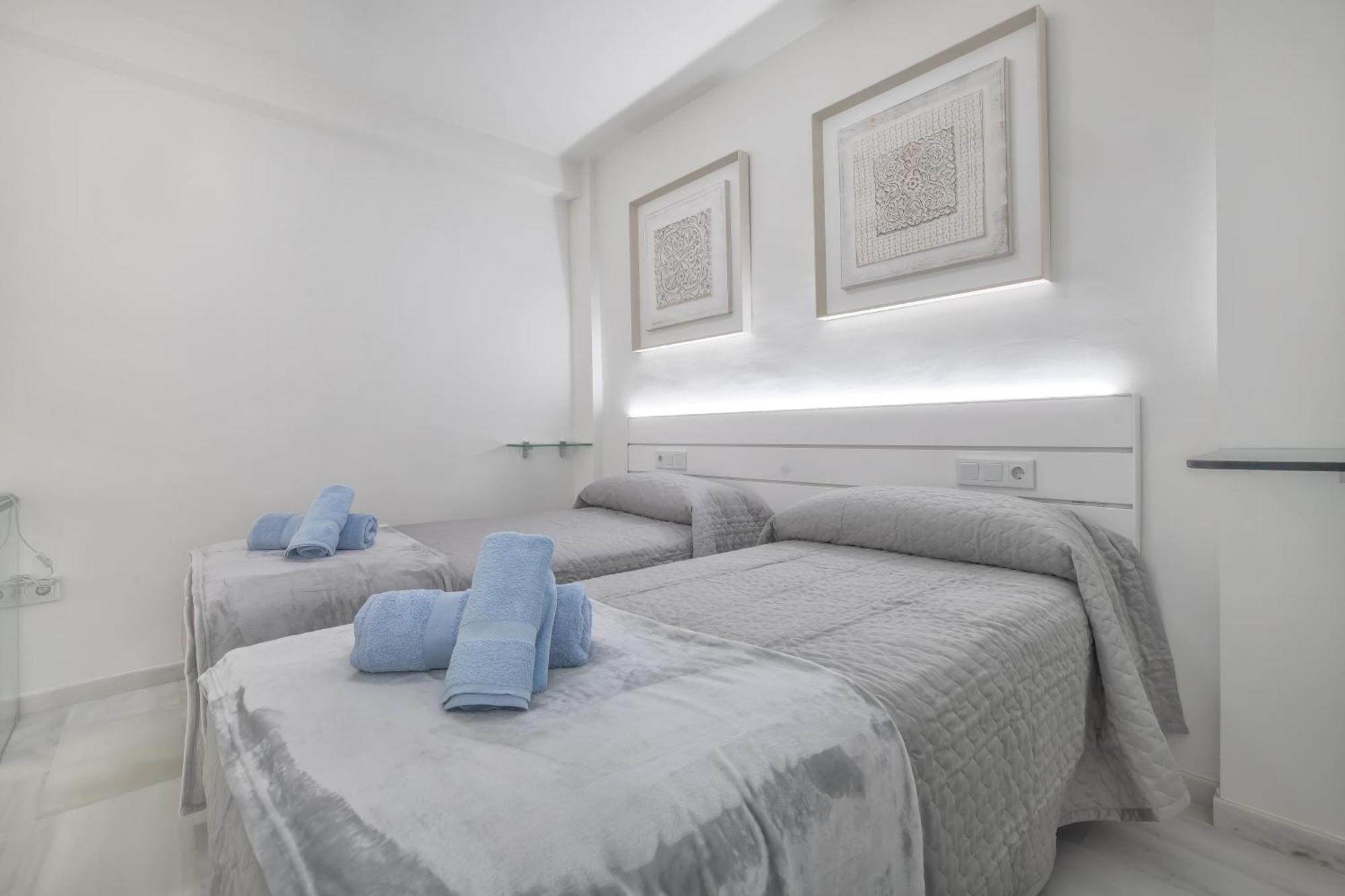Apartamentos Haranas II & Parking Cordoba Luaran gambar