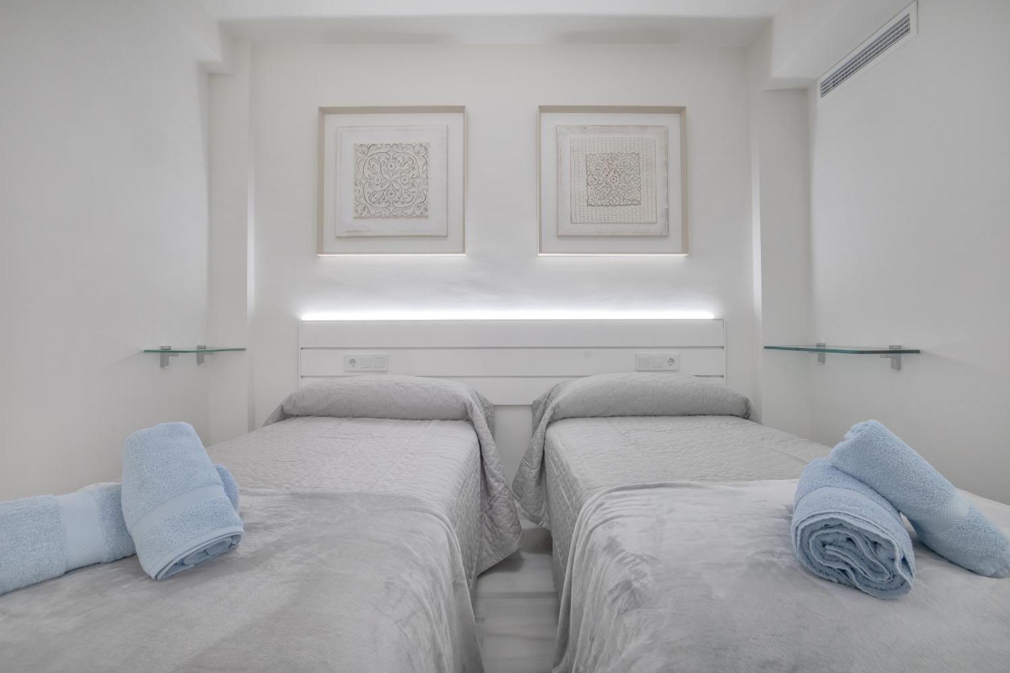 Apartamentos Haranas II & Parking Cordoba Luaran gambar